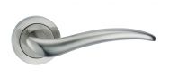 Swish Handle in Satin Nickel