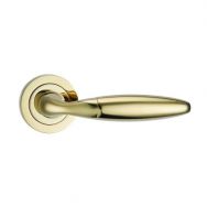 Bulbus Handle in Brass
